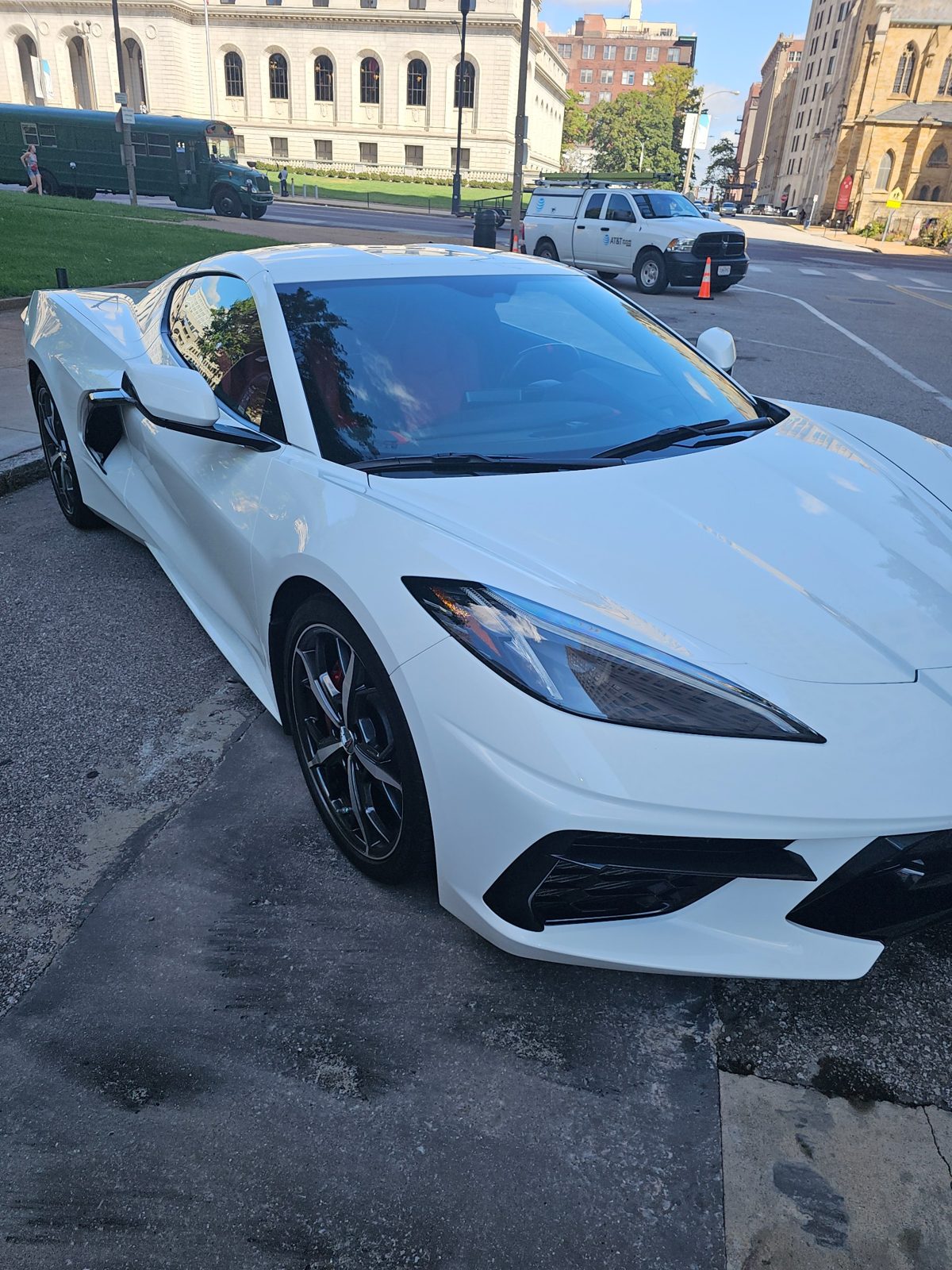 Chevrolet Corvette windshield replacement by Auto Glass Xpress in downtown St. Louis Missouri